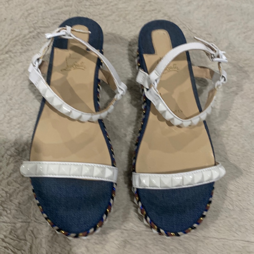 Christian Louboutin Cataclou denim studded espadrille sandals. Size 40